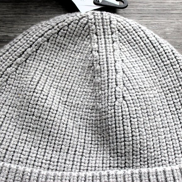 Wool Blend Ribbed Knit Lululemon Beanie - Picture 8 of 8